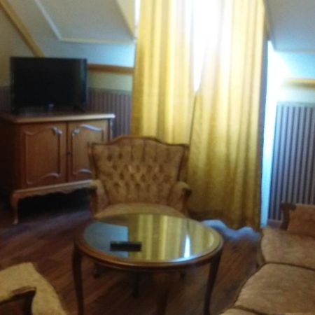 Siesta Club Apartman Harkány Eksteriør bilde