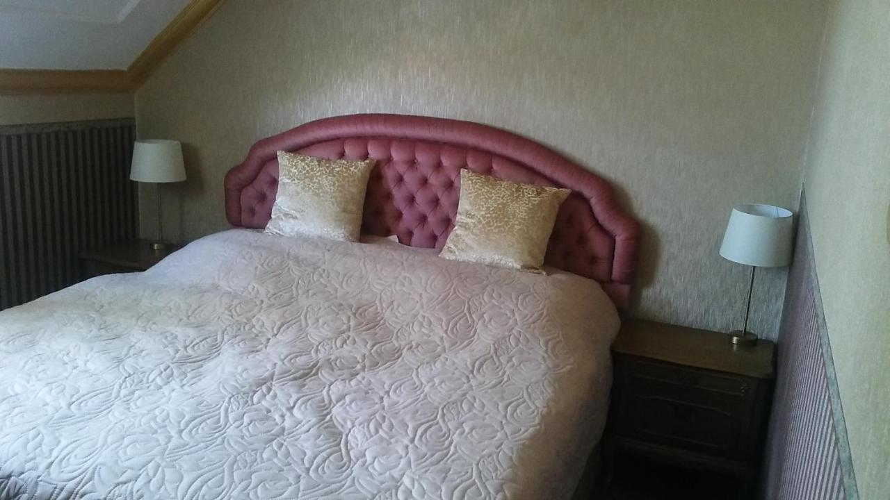 Siesta Club Apartman Harkány Eksteriør bilde